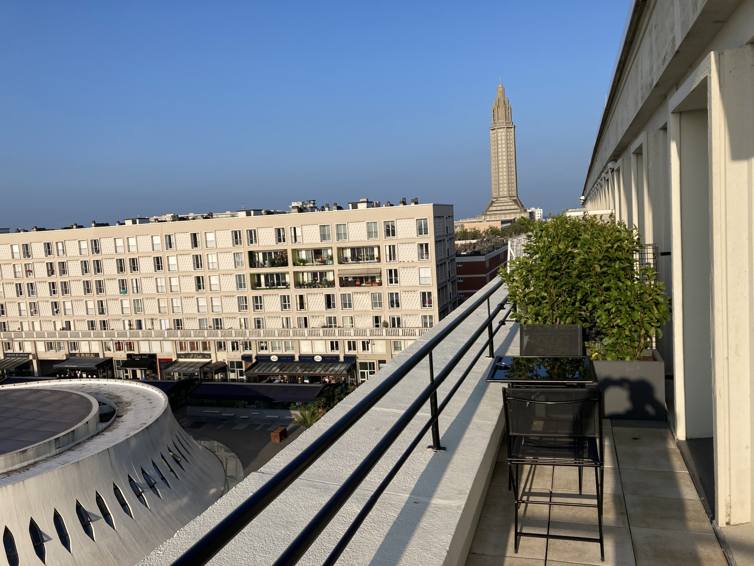 Un hotel colorato per l’artistica Le Havre