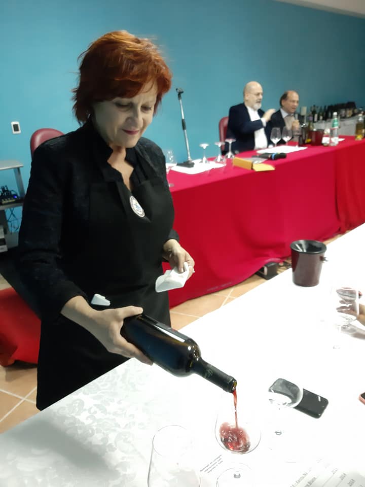 Da uno studio di Wine Intelligence per l’Osservatorio Uiv sul vino italiano, il 55% dei consumatori è donna.