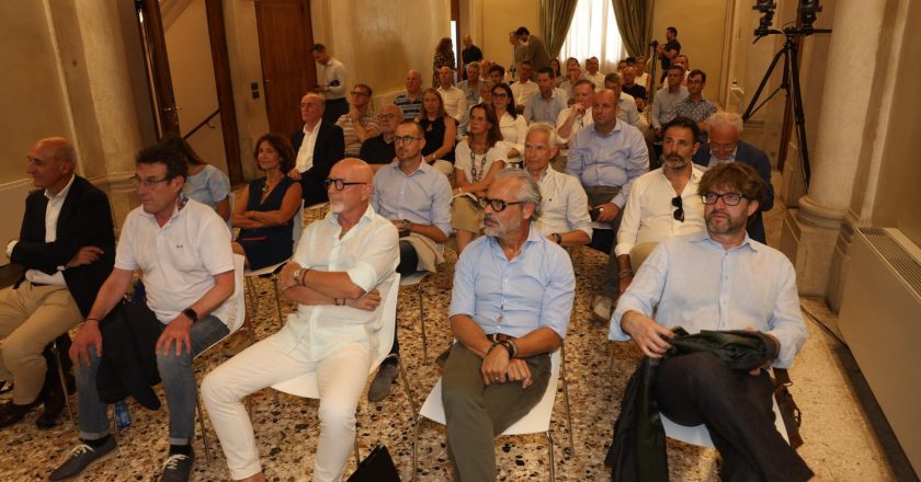 A CONFINDUSTRIA VENETO EST GLI “STATI GENERALI” DEL PROSECCO CON L’INCONTRO DEI TRE NUOVI PRESIDENTI DEI CONSORZI.